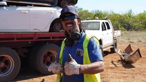 Mike Elliott giving a double thumbs up